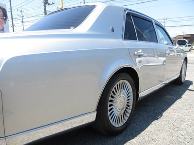 صورة مصغرة 30 لـ 2019 Toyota CENTURY