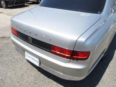 صورة مصغرة 27 لـ 2019 Toyota CENTURY