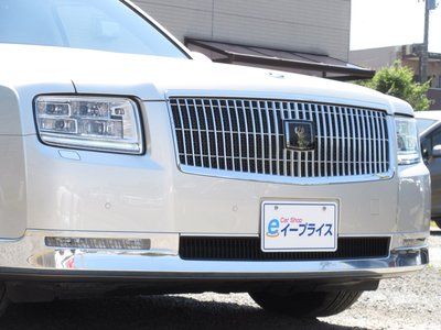 صورة مصغرة 32 لـ 2019 Toyota CENTURY