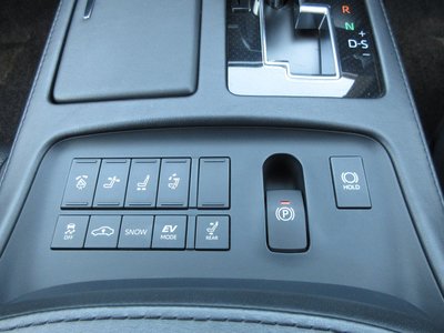صورة مصغرة 47 لـ 2019 Toyota CENTURY