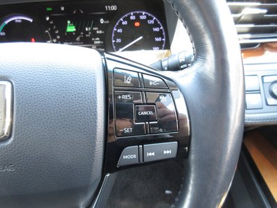 صورة مصغرة 43 لـ 2019 Toyota CENTURY