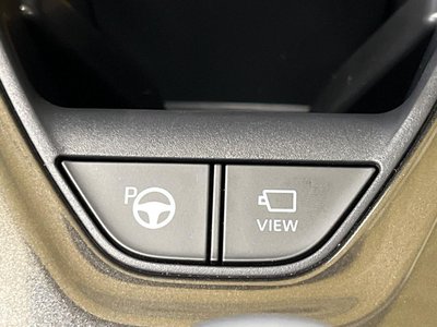 صورة 46 لـ 2026 Toyota CROWN ESTATE