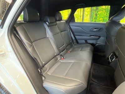 صورة 9 لـ 2026 Toyota CROWN ESTATE