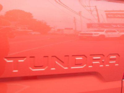 2017 Toyota TUNDRA thumbnail 21