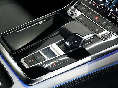 2025 AUDI Q8 thumbnail 25