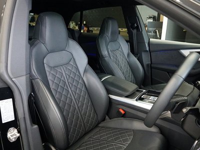 2025 AUDI Q8 thumbnail 26