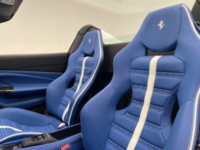 صورة 9 لـ 2021 Ferrari F8 SPIDER