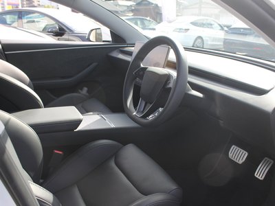صورة مصغرة 23 لـ 2024 Tesla MODEL 3