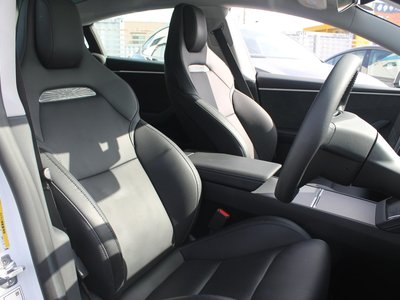 صورة مصغرة 24 لـ 2024 Tesla MODEL 3