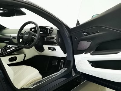 2025 Aston Martin VANTAGE 缩略图 7