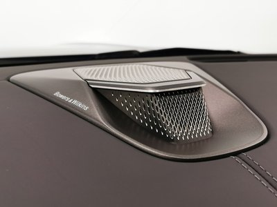 2025 Aston Martin VANTAGE 缩略图 10