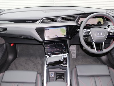 2025 AUDI Q8 E-TRON photo 2
