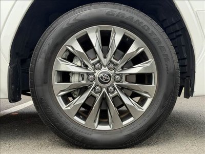 2025 Toyota LAND CRUISER 300 缩略图 40