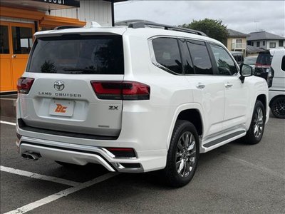 2025 Toyota LAND CRUISER 300 缩略图 24