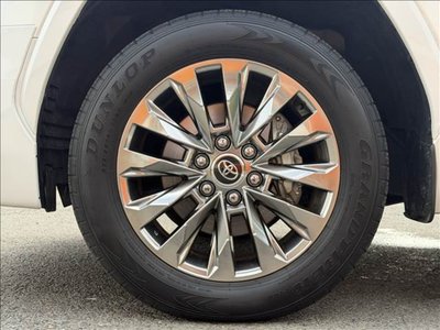 2025 Toyota LAND CRUISER 300 缩略图 42