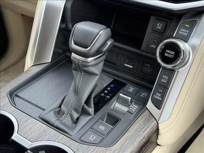 2025 Toyota LAND CRUISER 300 缩略图 17