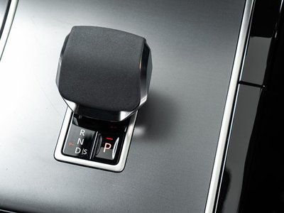 2024 LAND Rover RANGE ROVER EVOQUE thumbnail 42