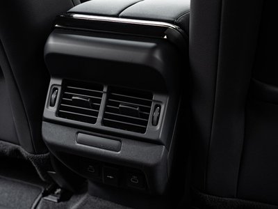 2024 LAND Rover RANGE ROVER EVOQUE thumbnail 24