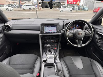 2017 Nissan GT-R 照片 9