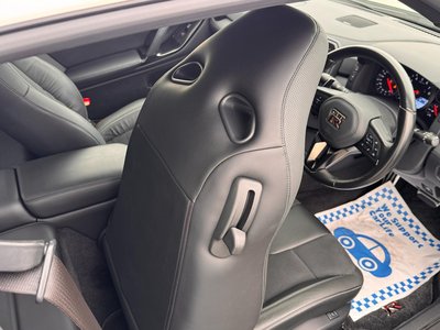 2017 Nissan GT-R 缩略图 24