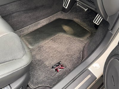 2017 Nissan GT-R 缩略图 48