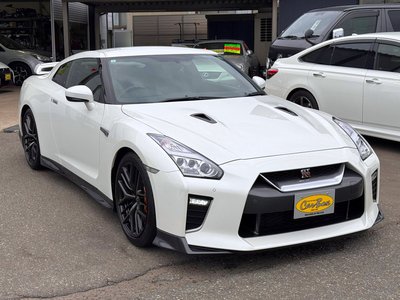 2017 Nissan GT-R 照片 3