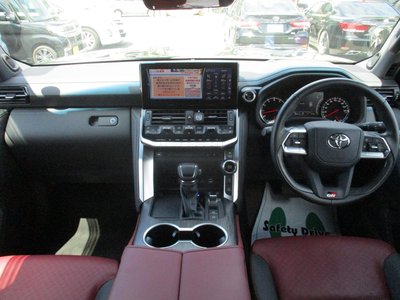 2024 Toyota LAND CRUISER 300 照片 40