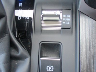 2024 Toyota LAND CRUISER 300 照片 50