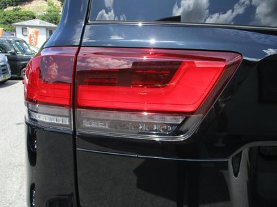 2024 Toyota LAND CRUISER 300 照片 24