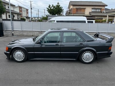 صورة 2 لـ 1989 Mercedes-BENZ 190