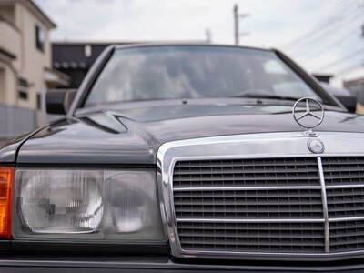 صورة 29 لـ 1989 Mercedes-BENZ 190