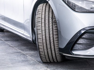 2023 Mercedes-BENZ EQE AMG photo 38