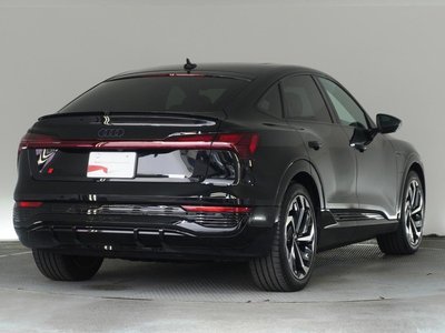2024 AUDI Q8 SPORTBACK E-TRON — фото 4