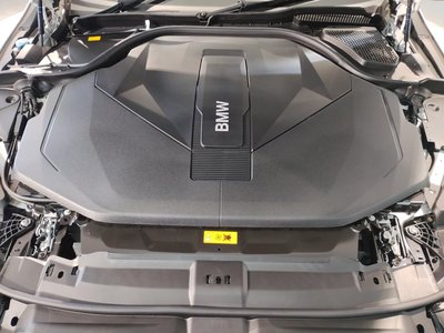 2025 BMW I5 TOURING photo 16