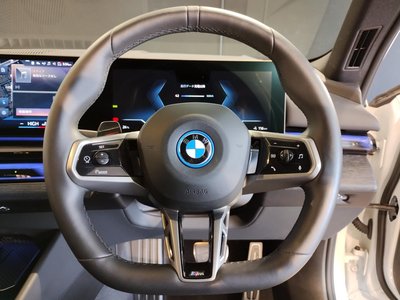 2025 BMW I5 TOURING photo 50