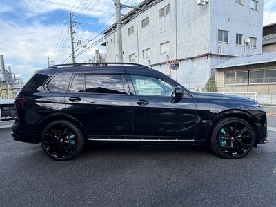 2023 BMW X7 photo 6