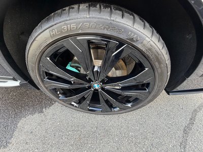 2023 BMW X7 thumbnail 47