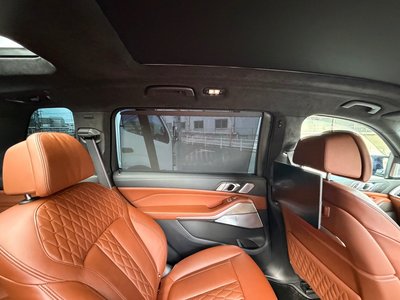 2023 BMW X7 thumbnail 35