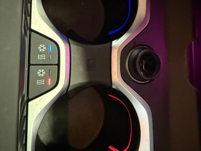 2023 BMW X7 thumbnail 43
