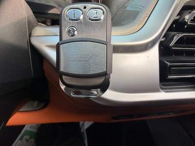 2023 BMW X7 thumbnail 62
