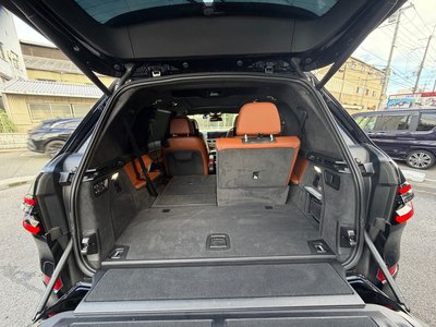 2023 BMW X7 thumbnail 17