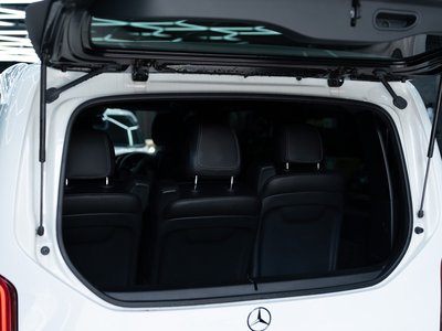2017 Mercedes-BENZ V-CLASS photo 38