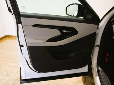 2025 LAND Rover RANGE ROVER EVOQUE thumbnail 18