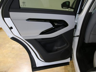 2025 LAND Rover RANGE ROVER EVOQUE thumbnail 23