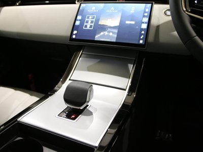 2025 LAND Rover RANGE ROVER EVOQUE thumbnail 45