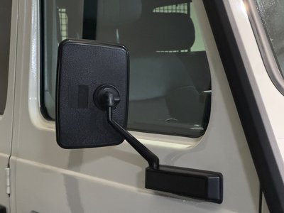 2014 Mercedes-BENZ G-CLASS thumbnail 61