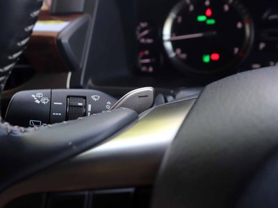 2015 Lexus LX — фото 36