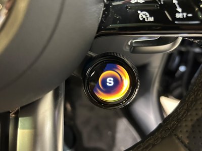 2025 Mercedes-BENZ GLC AMG 照片 15