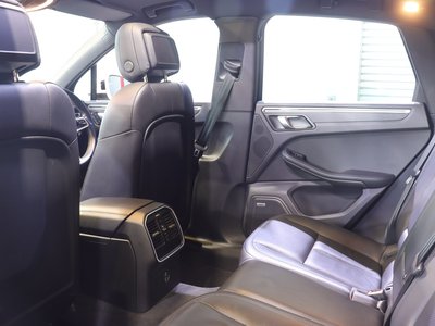 2019 Porsche MACAN 照片 33