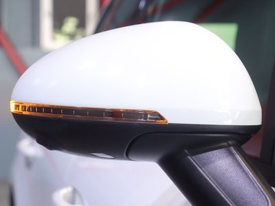 2019 Porsche MACAN 照片 29